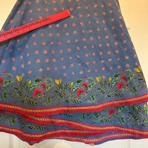 Williams Sonoma Blue Floral French Style Vintage Tablecloth - Picture 1 of 7